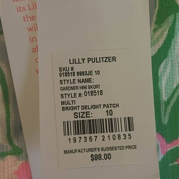NWT! Lilly Pulitzer Gardner mini skort. - Picture 2 of 3